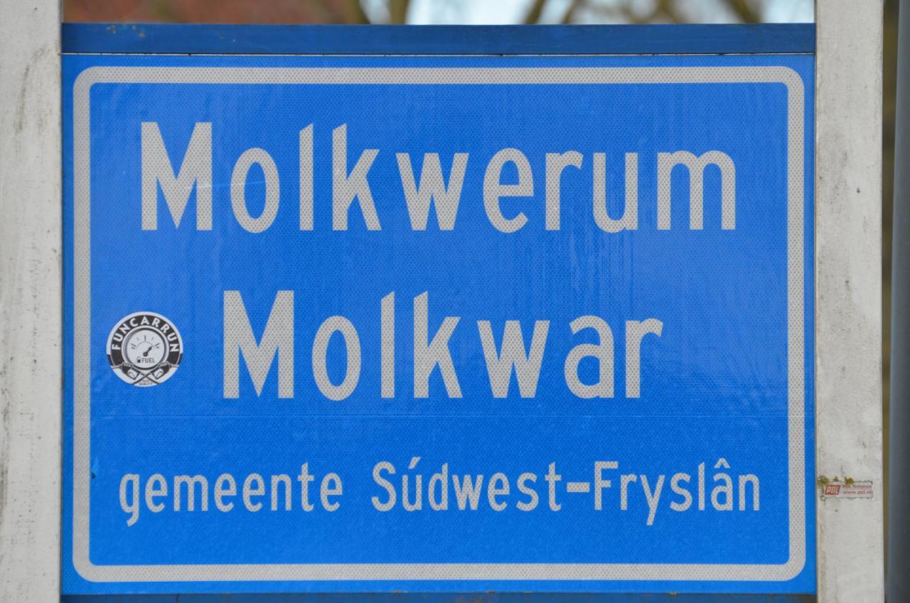 Bed and Breakfast 'It Mearke Molkwerum Esterno foto